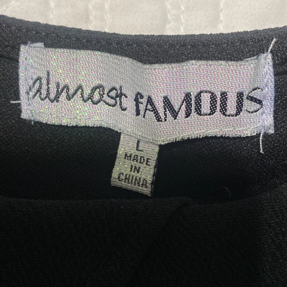 Jumper - Picture 2 of 3